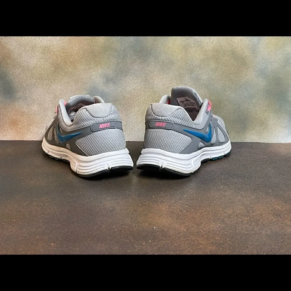 Nike Revolution 2 Women’s Running Shoes Size 9.5M